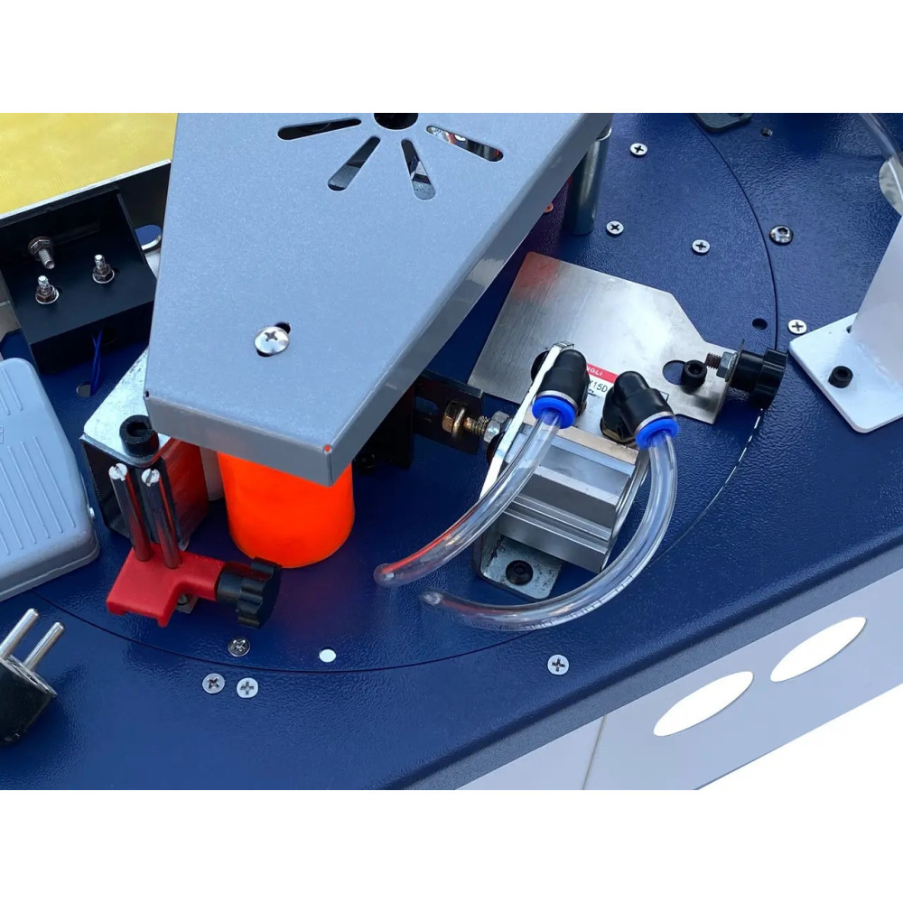 АВТОМАТИЧНИЙ КРОМКООБЛИЦЮВАЛЬНИЙ ВЕРСТАТ 9CRAFT 701 220В